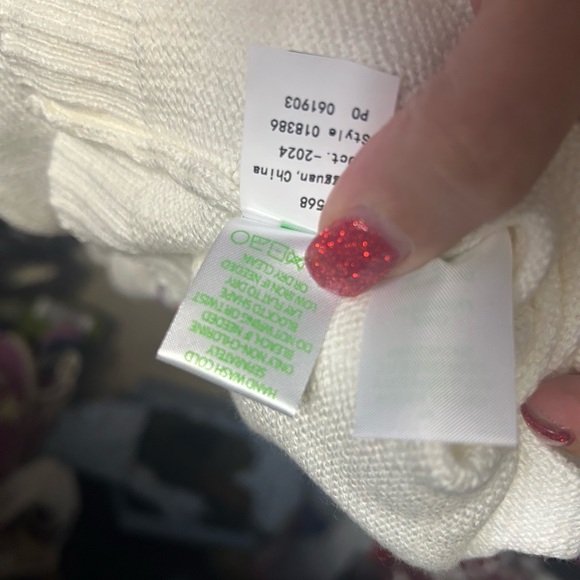 NWOT LILLY PULITZER PIPPY sweater with hearts. - Picture 10 of 12